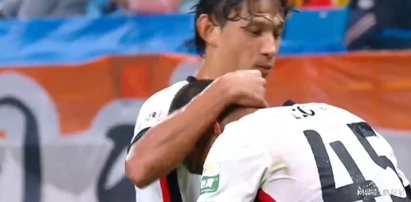 法比奥分别, http, 纪录