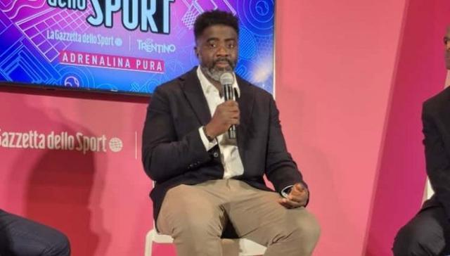 谈与弟弟亚, 但现在我站